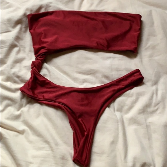 GORGEOUS MAROON TANKINI - Picture 1 of 3